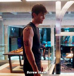 mattdaddarios:#alec is 1000% done with everything