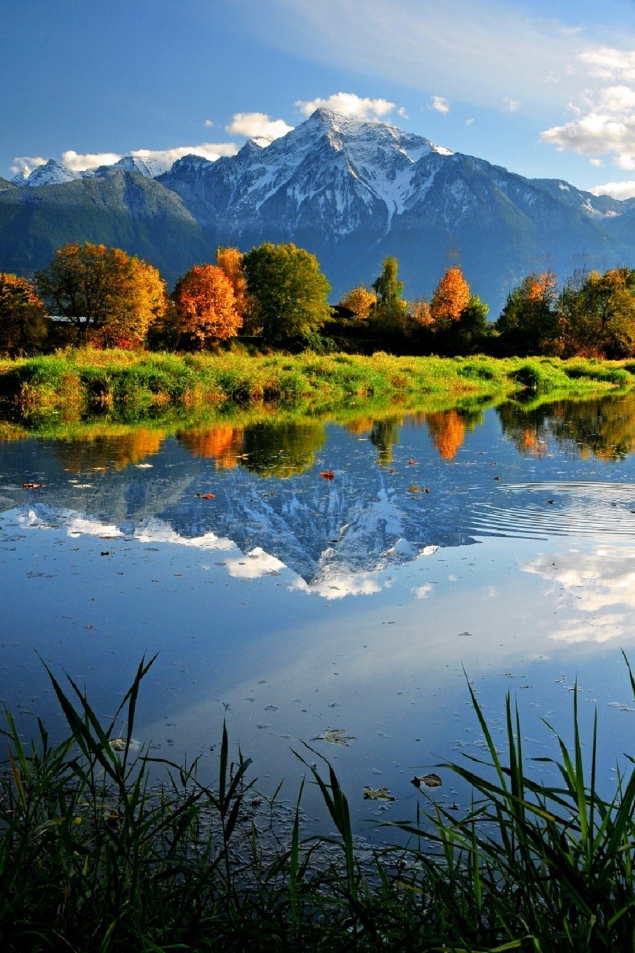 sublim-ature:  Mt. Cheam, British ColumbiaGerald Neufeld