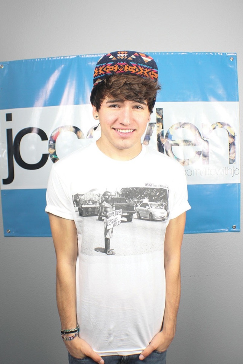 5secxndsoflauren:  Jc mmph.