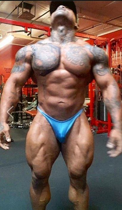 needsize:  Soft juiced muscle. Woof!