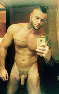 xlbigmanstuff:  more big man stuff at http://xlbigmanstuff.tumblr.com/ over 35,000 followers!