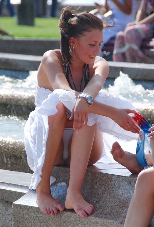 upskirt view