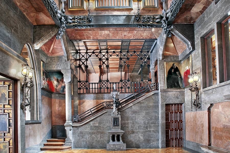 lostprofile:   ANTONI GAUDÌ INTERIORS As the recently restored Casa Vicens (1883/85) makes clear, Antoni Gaudì’s architecture, both outside and in, was initially a Catalunyan version of the dominant historicism and eclecticism, reflecting Gaudì’s