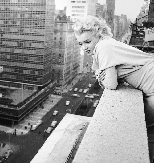 Porn photo missmonroes:  Marilyn Monroe photographed