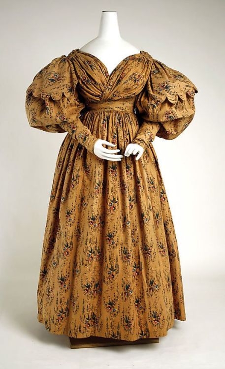 Dress, Walking Date: ca. 1830 Culture: British Medium: cotton Dimensions: Length at CB: 46 in. (116.