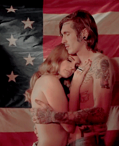 dailydelreygifs - Daily Lana Del Rey Gifs