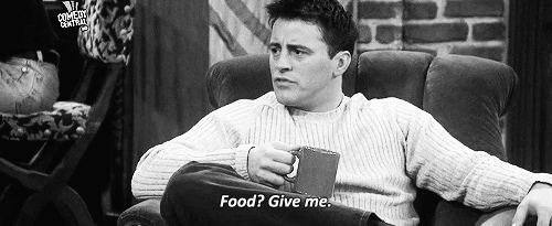 Tauro cuando le ofrecen comida: