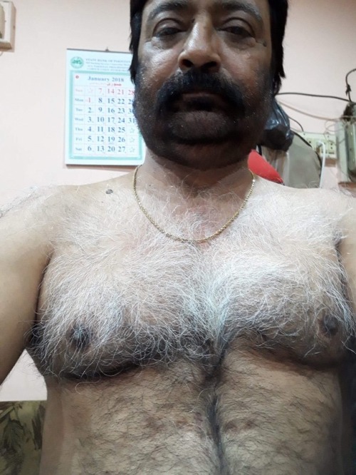 hanumantu: mohanks: Wow…silver hairy daddy…. Wow where are you dear