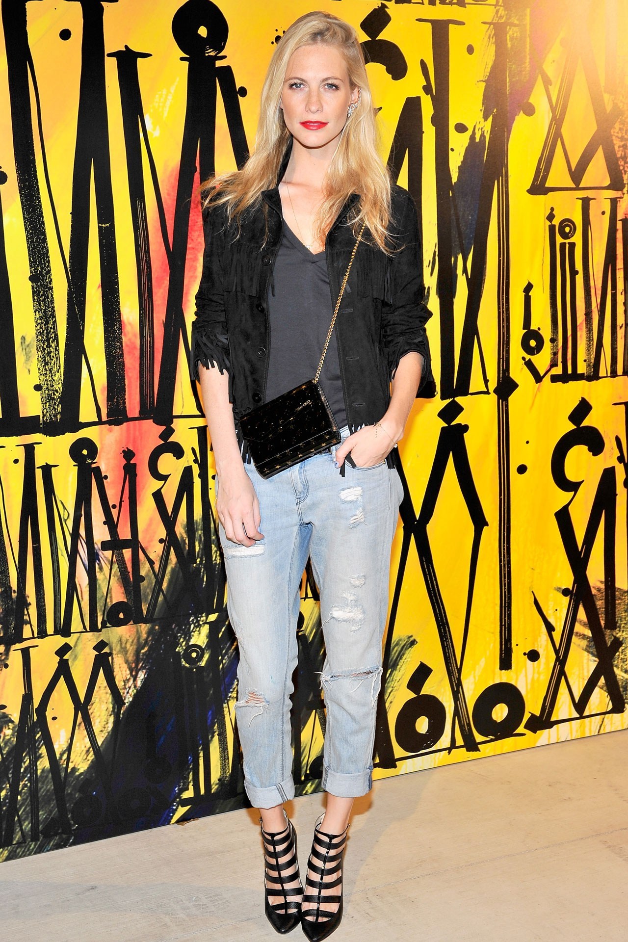 parasoli:
“ Poppy Delevingne wore Jimmy Choo accessories at J.C launch party
eleonore-parasoli
”