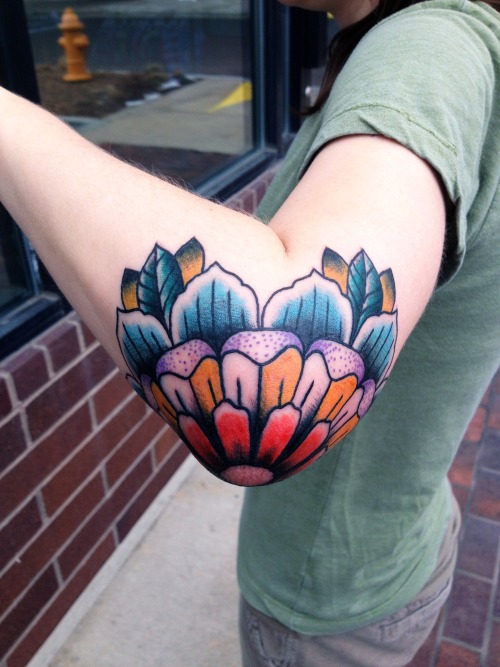 fuckyeahtattoos:  Tattooed by KC Lange @xkclangex