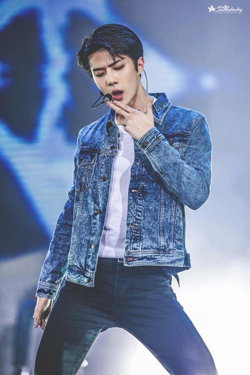 fy-sehunoh: 160409 Sehun - Top Chinese Music Awards &gt; more on our Facebook page ( www