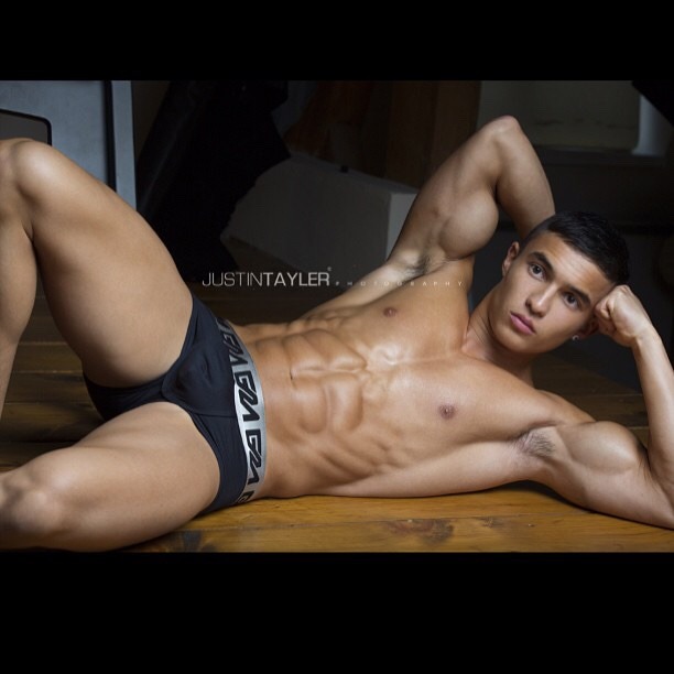 axianlatino:  George Butler