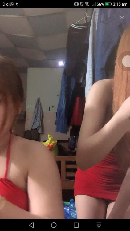 malaysianstorys: Vietnamese slut purposely showing her panty on bigo