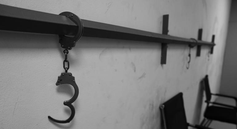 Southeast Asia: Torture rooms and karaoke bars in gang-run âscam farmsâ