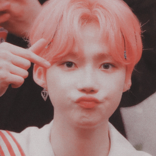  CHANHEE| pink iconsʟɪᴋᴇ ᴏʀ ʀᴇʙʟᴏɢ ɪꜰ ʏᴏᴜ ꜱᴀᴠᴇ ♡ ᴅᴏɴ'ᴛ ʀᴇᴘᴏꜱᴛ