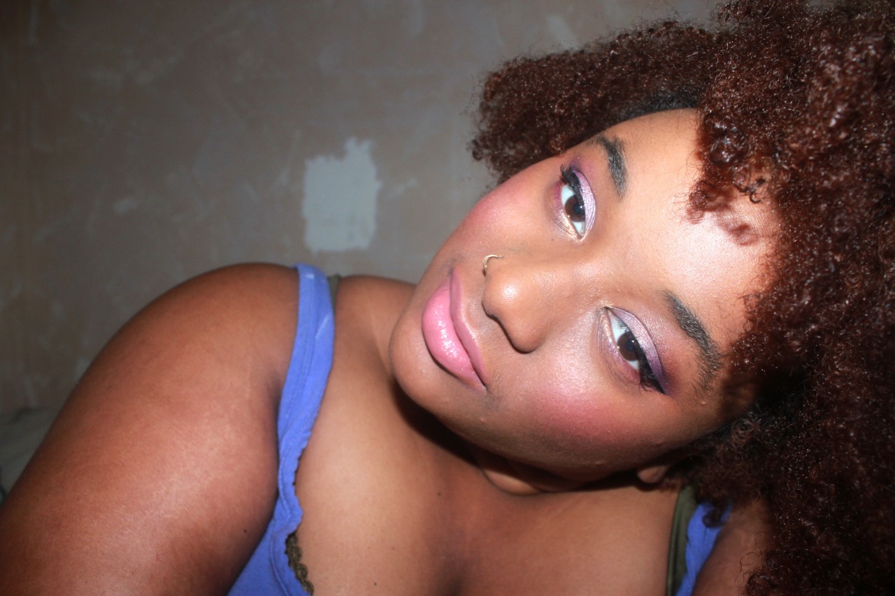 mochafleur:  mochafleur:  Better quality, fotd!  im to cute not to reblog myself