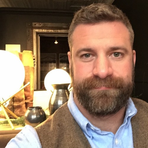 planesdrifter:  Follow planesdrifter: trueTHAT if you’re an admirer of older, hairy natural and muscular men.Check it out and the archive too or the live cams.