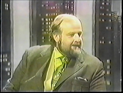 Victor Buono on The Tonight Show Starring Johnny Carson. This is from October 26, 1971.Buono sits on