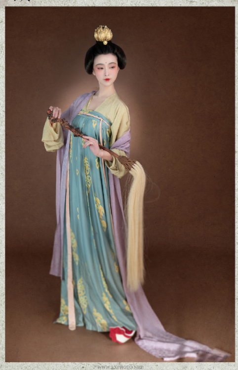 hanfugallery:chinese hanfu in tang dynasty style by 小何力