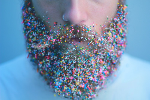 thegaybeards: Not Your Average Cupcake.