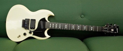 ...........GUITAR:LUST............