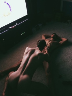 seattlehotguys:  www.seattlehotguys.tumblr.com   The modern day &ldquo;sex in front of the fireplace&rdquo;