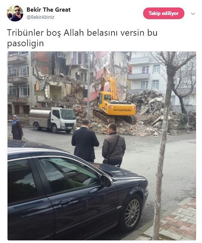 Tribünler bomboş