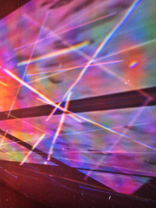 yukapuka:  Projection on the bathroom ceiling 