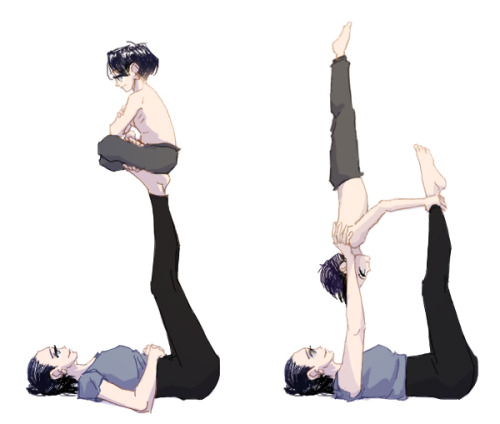 alemanriq: some yoga with ackermom~ because whenever I see those cute photos with mom and their chil