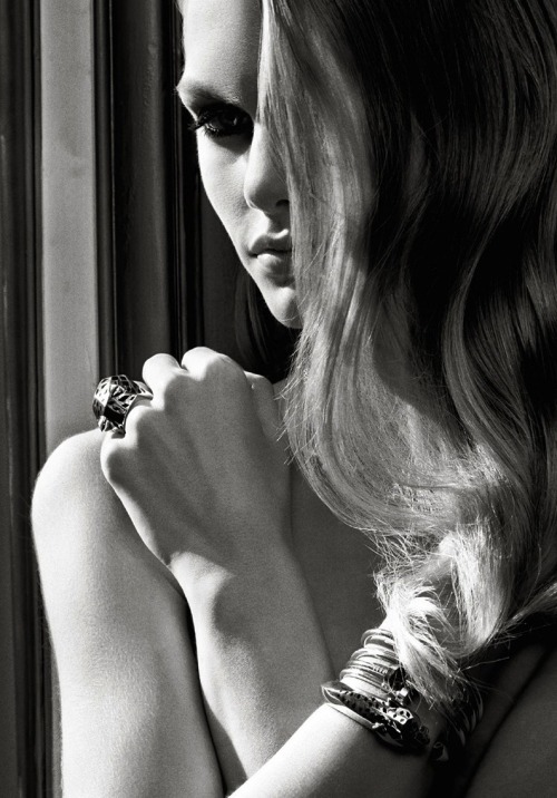 lelaid:Annika Krijt by Hong Jang for Mixte, Winter 2015
