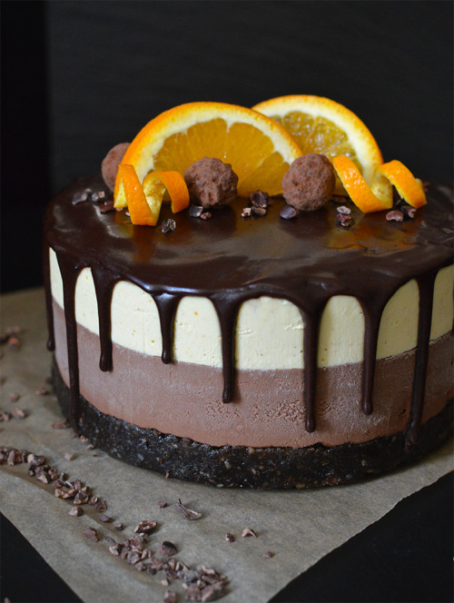 mangohalwa:sweetoothgirl:Raw Double Chocolate Orange CheesecakeMe