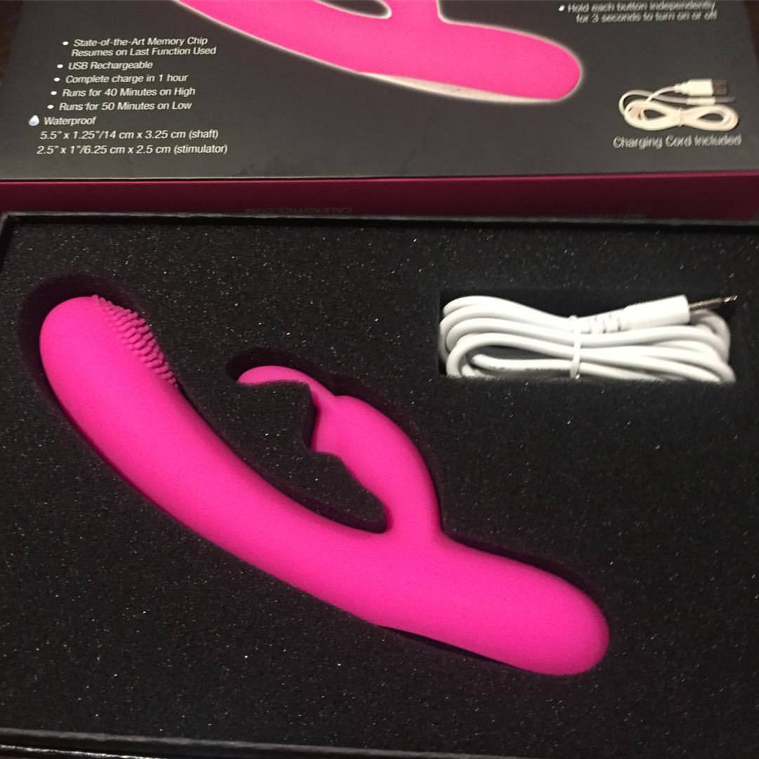 The texture of this #vibrator is incredible. All #sextoys should feel this great.