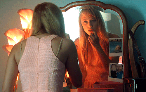 It Follows (2014)