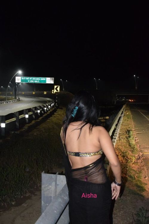 aishaslutty: Some Glimpse of Yamuna Expressway. And the Entry point of Agra Expressway. Have fun. An