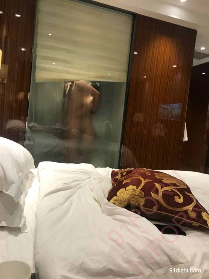 湖北小女友之江城寻爱第一季，史诗级3p大片加载中