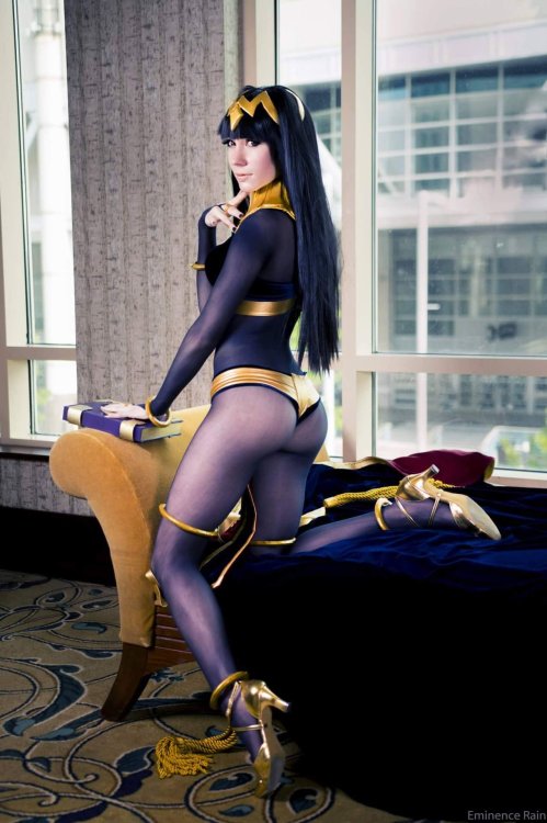 pantyhosedcharacters: Tharja - Fire Emblem: AwakeningCosplay by: Rianne Royale