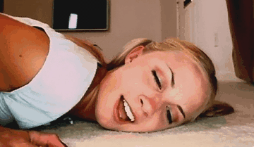 bimbo-in-training: primitive-sex-instinct:  When you penetrate her deepest part 