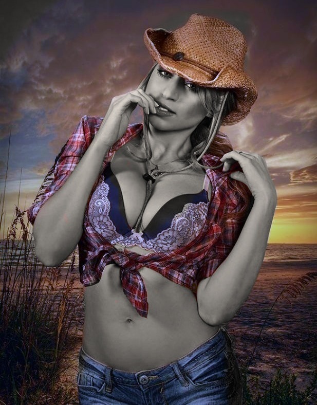 oreooo8:  Howdy let’s ride off in the sunset