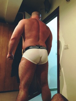 pitz-pon:  My amazing husbear @boof2013  baught this hot sexy aussiebum undies. Thank you babe! Love you so fucking much! Bon-a-ptit babe!