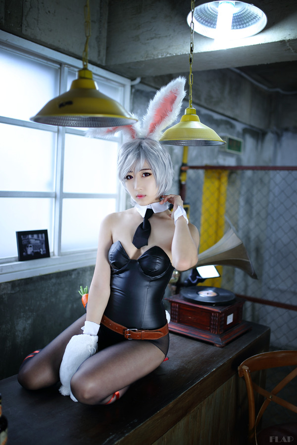 hottestcosplayer:  Hottest Cosplayer features the hottest cosplayers from around