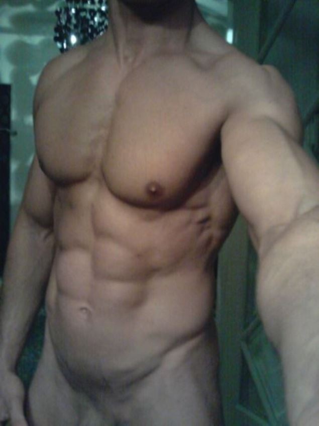 vsmx:    MuscleVision Archive: http://vsmx.tumblr.com/archive   