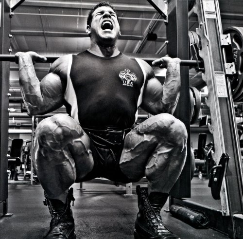 drwannabe: Steve Kuclo squatting ass to grass [view all posts of Steve]