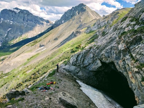 a-simple-geologist:The echo in Booming Ice Chasm is like nothing you’ve ever heard before. You have 