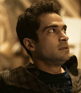 crossroadscastiel: when you’ve had a Day and the man of your dreams shoved you up against a wa