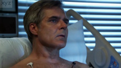 perfecthandsomedaddies:  maturecelebskin: Henry Czerny - Revenge S03E01 Watch video here  Check my new page and blog !