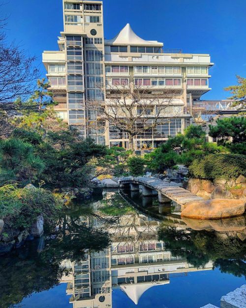 東光園庭園 [ 鳥取県米子市 ] Kaike-Onsen Tokoen Garden, Yonago, Tottori の写真・記事を更新しました。 ーー #菊竹清訓 によるメタボリズム建築の集大成。