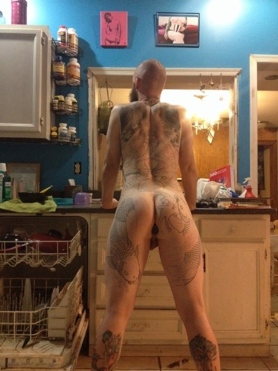 oneofthedogs:  For the anon who wanted to see my back tattoo. 😘😘😘 