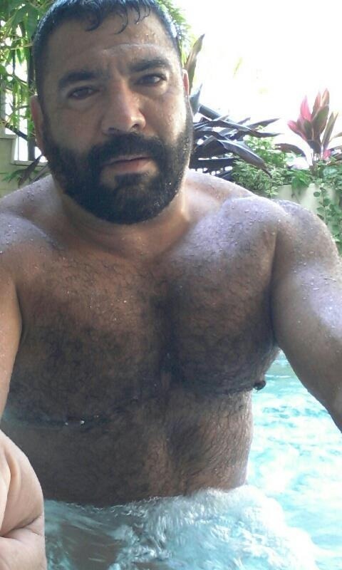jozefff:  Sexy muscle bear!!! Ooooo yeaaaaaa!!! :3