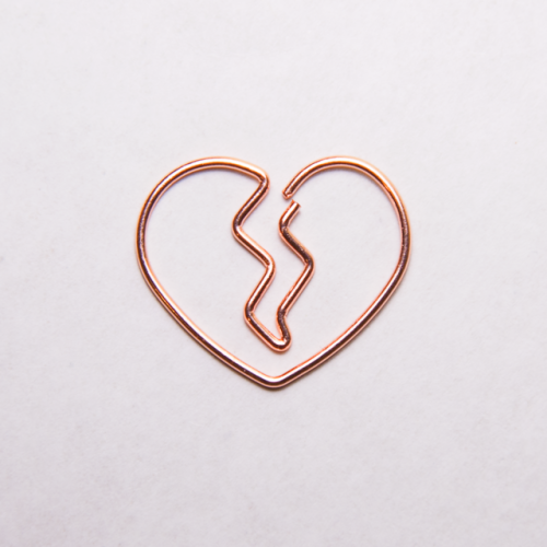 waskstudio:Unbreak My Heart Paper Clips - $10 at Wask Studio.These paper clips are broken-hearted un