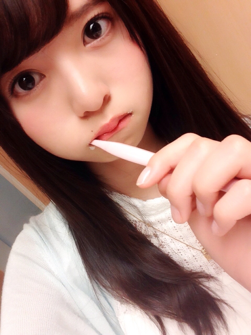 saitoasuka:  Date: June 24, 2015 at 8:17:48 PM GMT+9Subject: 葉っぱのような黒髪じゃ(^-^)/